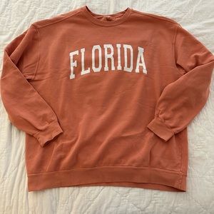 Coral colored Crewneck